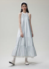 緑と紫のチェック柄のしわスカートのリボン付きホルターネックドレス