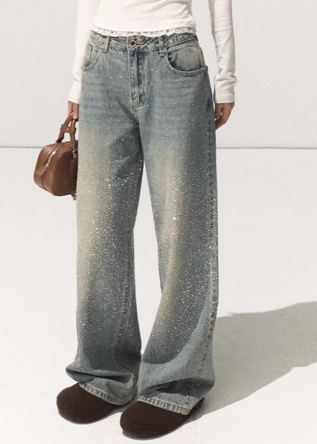 rhinestone denim jeans women, glitter star jeans, sparkling straight leg jeans, fall winter 2025 jeans women, washed rhinestone pants, korean street style denim, embellished star jeans, casual wide leg rhinestone jeans, nowa tokyo fashion jeans, celestial denim pants