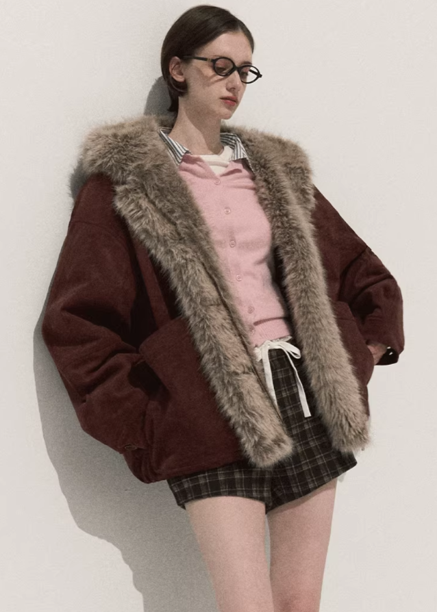 suede fur jacket women, eco friendly faux fur coat, winter 2025 suede outerwear, thick warm fur collar jacket, korean street winter coat, vintage suede shearling jacket, soft suede faux fur jacket women, oversized cozy winter outerwear, nowa tokyo high end street fashion