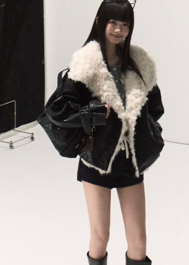 korean argyle knit cardigan, vintage polo sweater women, contrast pattern knitwear, korean retro casual cardigan, lazy wind fall sweater, soft argyle polo knit, korean preppy check sweater, seoul vintage knit top, elegant autumn knit cardigan, wool blend retro top, korean daily layering cardigan, argyle check knitwear women, cozy soft polo sweater, vintage korean fashion outfit, preppy chic argyle cardigan