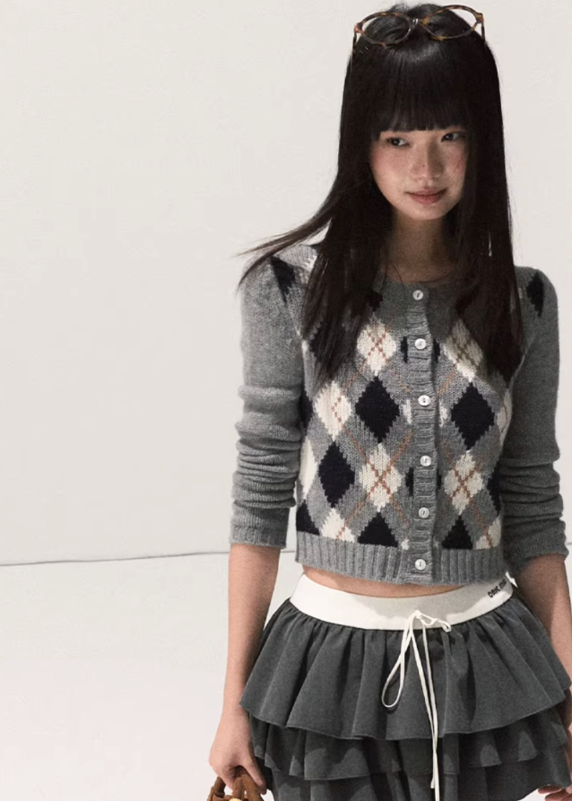 OAKMOO plaid wool skirt, layered mini skirt, autumn winter A-line skirt, puff skirt women, Korean style woolen skirt, preppy plaid short skirt, vintage academia outfit, high waist cake skirt, soft wool plaid fashion, OAKMOO AW collection