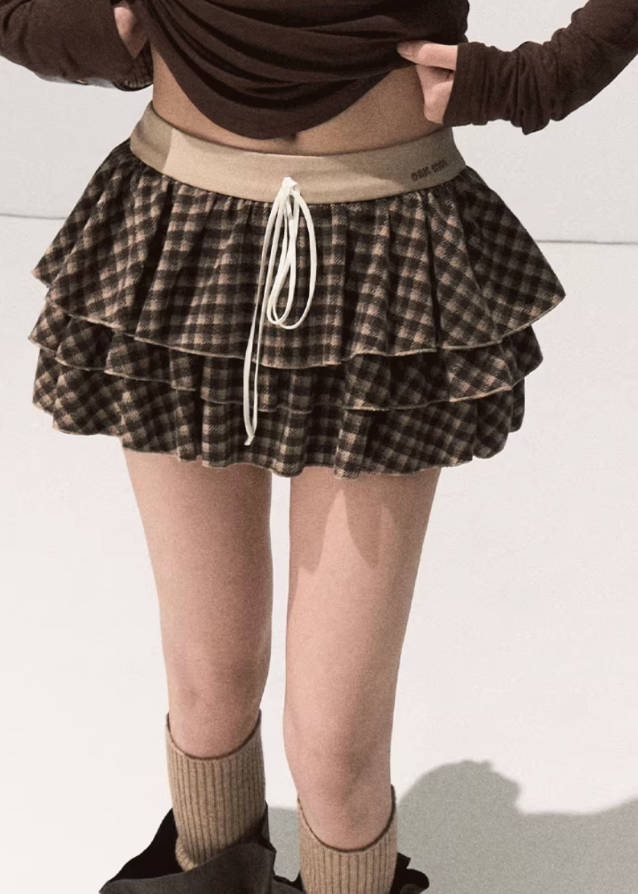 OAKMOO plaid wool skirt, layered mini skirt, autumn winter A-line skirt, puff skirt women, Korean style woolen skirt, preppy plaid short skirt, vintage academia outfit, high waist cake skirt, soft wool plaid fashion, OAKMOO AW collection