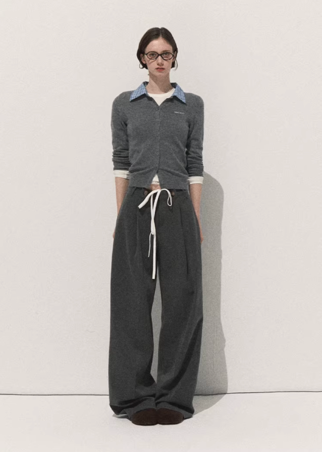 OAKMOO wide leg pants, drape slacks women, loose suit trousers, autumn winter high waist pants, minimalist tailored pants, Korean fashion wide leg trousers, soft drape slacks, versatile office casual pants, OAKMOO AW collection, modern loose fit pants
