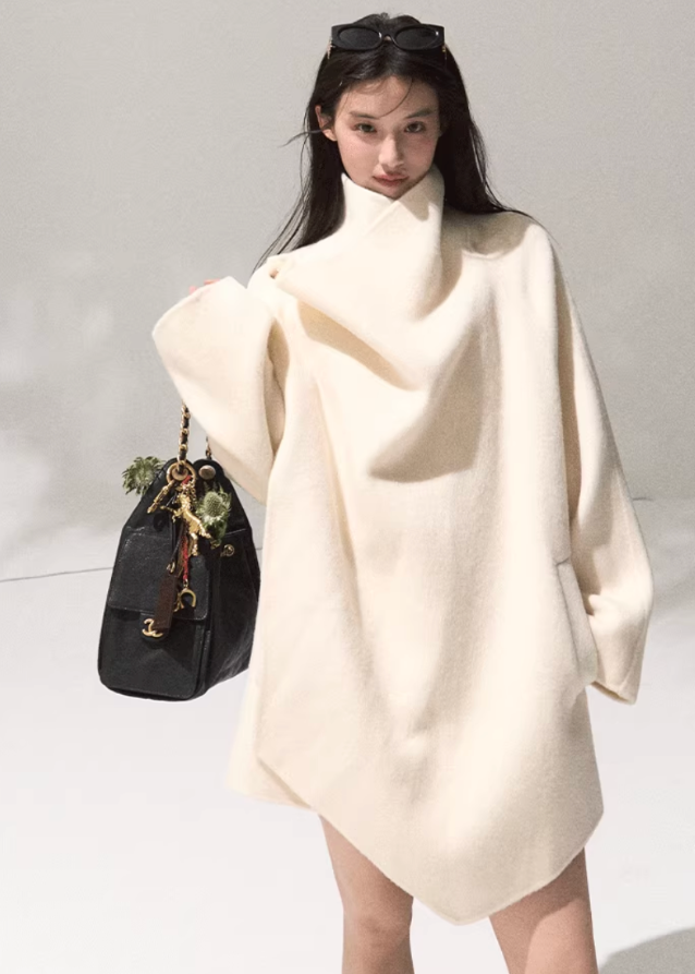 OAKMOO wool coat, long swing collar coat, full wool overcoat women, luxury winter jacket, belted wool wrap coat, minimalist draped coat, Korean fashion outerwear, OAKMOO AW collection, high-end wool trench, elegant long coat