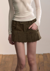 VIAPITTI detachable skirt, two-in-one mini shorts, edgy Korean fashion, luxury streetwear women, autumn winter outfit, street couture skirt, retro utility bottoms, minimalist street fashion, modern K-fashion 2025, dual layer mini skirt, urban feminine outfit, detachable streetwear, edgy chic Korean style