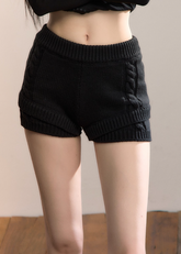 VIA PITTI shorts, Y2K wool shorts, thick knit mini shorts, black winter shorts women, street style culottes, ribbed wool hot pants, Korean Y2K fashion bottoms, winter casual knit shorts, trendy streetwear shorts, VIA PITTI knit bottom, soft thickened wool shorts