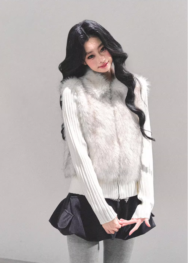 AOMALM winter top, faux fur knit jacket, Korean style winter outfit, eco fur pullover, soft fur sweater women, layered knit jacket, winter feminine top, warm winter knitwear, fake two piece top, Korean fashion 2025, cozy winter tops, plush faux fur jacket women, ribbed knit winter top, stylish warm tops for women, feminine winter clothing, A-line winter outfits, cute Korean winter look, soft landing jacket AOMALM, winter warm aesthetic top