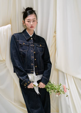 denim jacket women, oversized denim jacket, vintage wash jacket, korean fashion outerwear, summer outfit ideas, casual summer outfits, blue denim jacket women, aesthetic fashion outfit, modern feminine clothing, parisian style clothing, versatile layering jacket, chic everyday outfit, relaxed fit denim jacket, effortless style outerwear, street style denim jacket, wardrobe essential jacket, classic denim outerwear, casual chic outfit, minimal style jacket, everyday fashion jacket