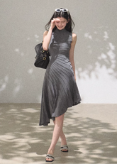 wool dress women, sleeveless midi dress, korean fashion dress, minimal outfit women, effortless outfit ideas, casual elegant dress, modern feminine clothing, parisian style clothing, refined minimal dress, versatile everyday dress, chic daily outfit, calm luxury fashion, lightweight wool dress, clean silhouette dress, timeless fashion dress, elegant work outfit, feminine silhouette dress, simple structured dress, soft drape dress, spring wardrobe dress
