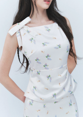 floral camisole set, bow shoulder top, floral skirt set, French floral two piece set, Korean feminine outfit, summer matching set, mermaid mini skirt set, detachable bow top, romantic floral outfit, white floral co-ord, elegant summer set, garden party outfit, sleeveless floral top, feminine skirt set, vacation outfit women