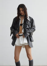 ホワイトの万能な露出防止フリルミニスカート