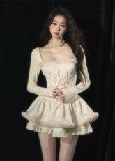 ロマンティックなフレンチレースのAラインミニ