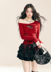 비대칭 레이스 트림 니트 탑