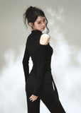 long sleeve cable knit top with diamond pattern detail