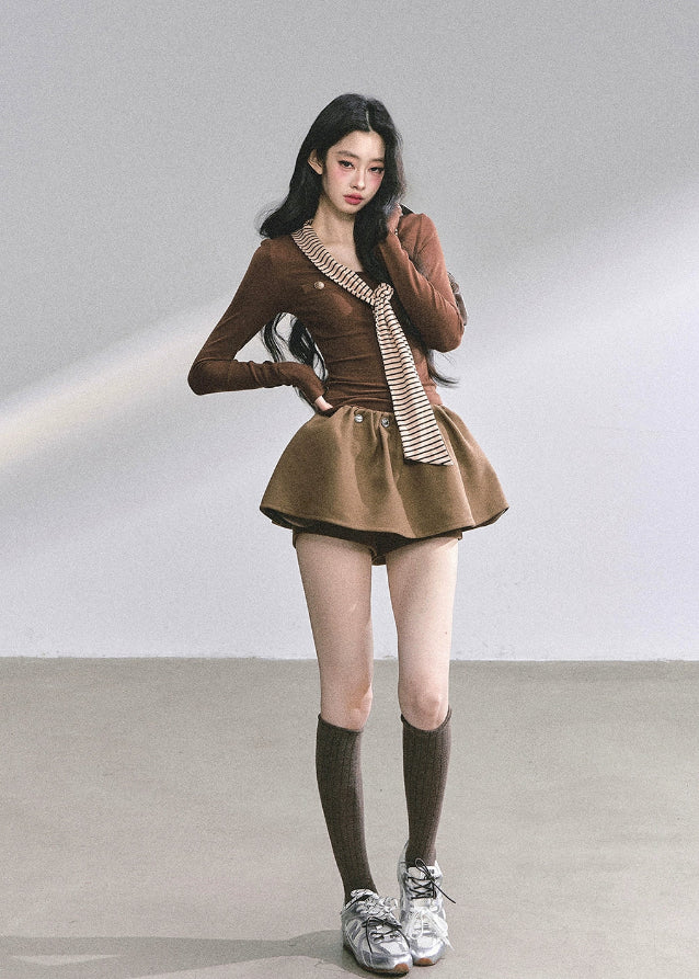 korean striped long sleeve top, contrast stripe knit blouse, korean preppy girl shirt, slim waist top women, korean autumn fashion 2025, korean casual long sleeve, two tone stripe blouse, seoul fashion streetwear top, korean hot girl outfit, trendy kfashion top, contrast stripe knitwear women, minimalist korean preppy top, cute casual stripe shirt, kstyle long sleeve top, korean girl clothing fashion