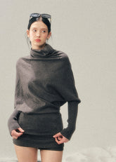 turtleneck knit sweater women, korean minimal knit top, lazy style winter sweater, draped knit top women, soft waist sweater, refined casual knitwear, winter knit top women, elegant daily wear sweater, premium women knit, aomalm knit style, understated luxury sweater, modern women basics, relaxed fit turtleneck, versatile winter knit, feminine winter top
