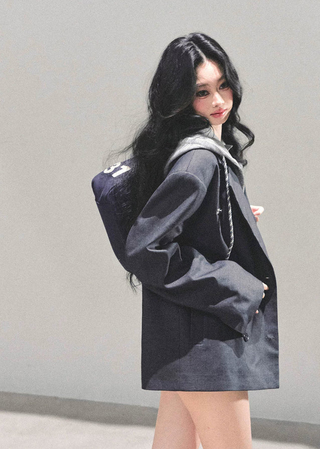 fake two piece blazer women, hooded preppy blazer, minimalist layered jacket, autumn winter preppy coat, oversized silhouette blazer, korean preppy fashion, hooded faux layer top, fw25 womens outerwear, casual campus blazer, layered street jacket