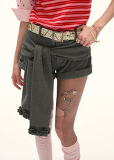 グレーストラップショーツ