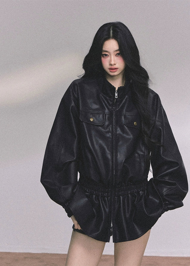 black pu leather jacket women, faux leather moto jacket, stand collar leather jacket, oversized leather jacket women, korean fashion leather jacket, fall winter moto coat, cool wind biker jacket, loose fit pu jacket, trendy black leather top, street style outerwear women