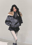 plaid fur collar jacket women, hepburn style winter coat, vintage plaid thick jacket, winter loose plaid top, korean fur collar coat, fw25 plaid outerwear, elegant winter jacket women, thick warm plaid coat, retro style winter jacket