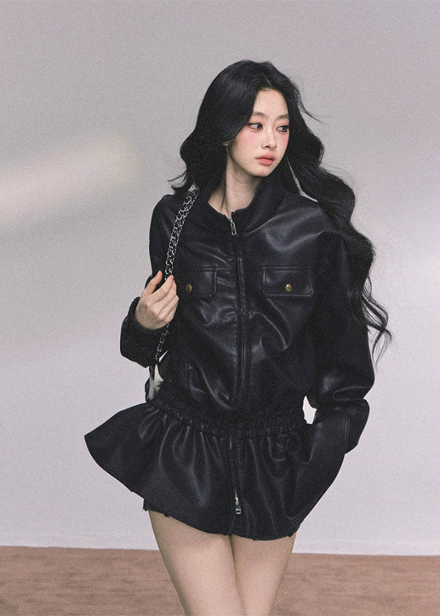 black pu leather jacket women, faux leather moto jacket, stand collar leather jacket, oversized leather jacket women, korean fashion leather jacket, fall winter moto coat, cool wind biker jacket, loose fit pu jacket, trendy black leather top, street style outerwear women