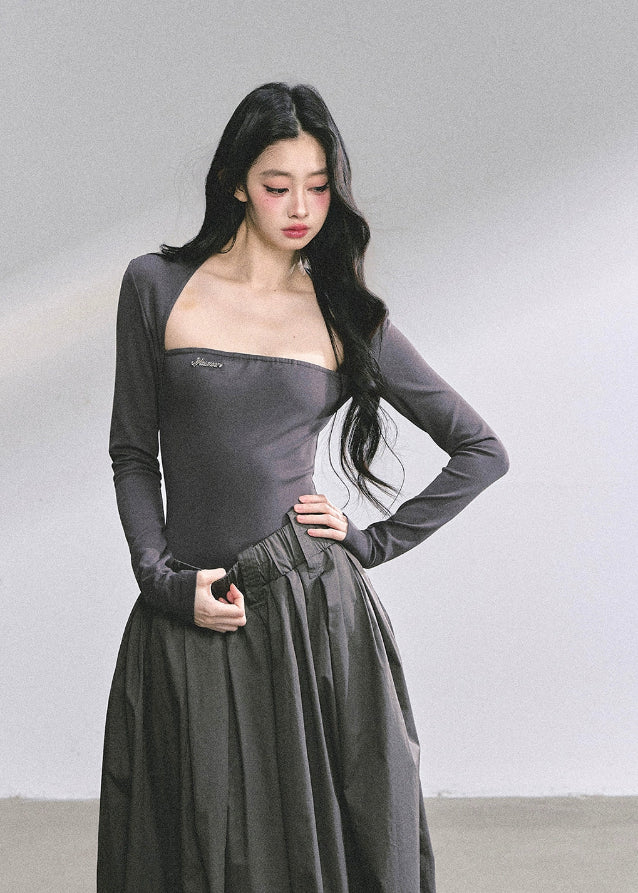 korean long dress, french hepburn maxi dress, korean fashion long sleeve dress, elegant black gown, autumn maxi dress women, waist slimming long skirt, seoul style formal dress, korean elegant outfit 2025, black hepburn style dress, feminine long sleeve maxi, korean boutique dress, chic minimalist maxi, classy black evening dress, elegant korean clothing, nom alm dress