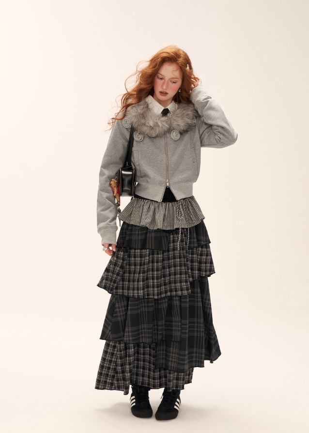 slanted shoulder fur collar jacket women, double zipper cropped jacket, detachable fur short coat, floral cropped winter jacket, fw2025 luxury streetwear women, asymmetric zip jacket fashion, korean high end cropped outerwear, elegant street fashion top women, nowa tokyo premium winter jacket
