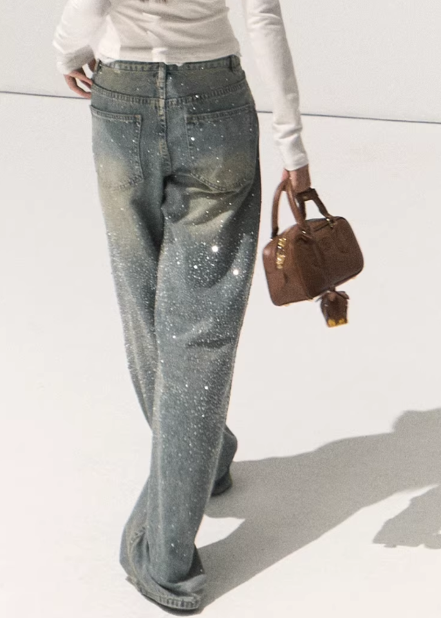 rhinestone denim jeans women, glitter star jeans, sparkling straight leg jeans, fall winter 2025 jeans women, washed rhinestone pants, korean street style denim, embellished star jeans, casual wide leg rhinestone jeans, nowa tokyo fashion jeans, celestial denim pants
