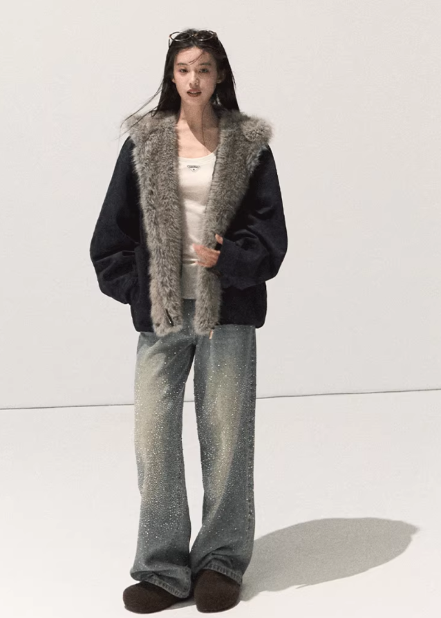 rhinestone denim jeans women, glitter star jeans, sparkling straight leg jeans, fall winter 2025 jeans women, washed rhinestone pants, korean street style denim, embellished star jeans, casual wide leg rhinestone jeans, nowa tokyo fashion jeans, celestial denim pants
