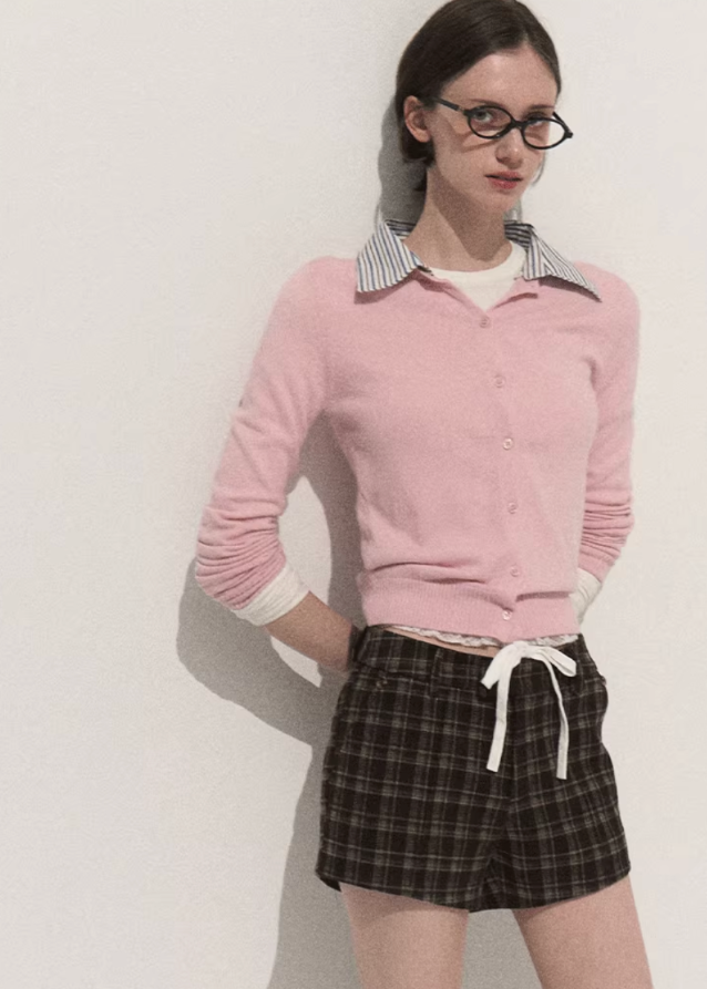 OAKMOO preppy knit top, wool layered sweater women, fake two piece long sleeve top, contrast collar knit blouse, autumn winter wool top, Korean fashion academia style, preppy girl outfit, soft slim fit knitwear, modern minimalist sweater, OAKMOO AW collection