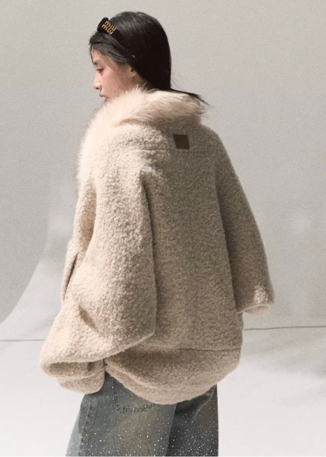 OAKMOO wool fur collar jacket, cropped shearling coat women, winter warm jacket, oversized faux fur coat, Korean fashion outerwear, cozy chic wool jacket, OAKMOO AW collection, short fleece coat women, stylish winter bomber, neutral tone jacket
