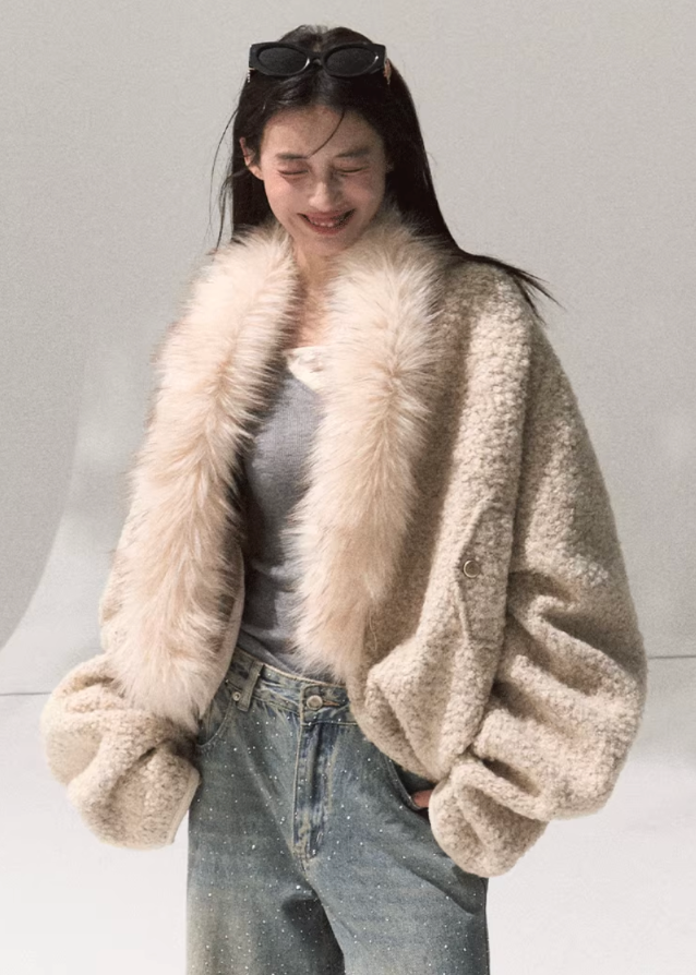 OAKMOO wool fur collar jacket, cropped shearling coat women, winter warm jacket, oversized faux fur coat, Korean fashion outerwear, cozy chic wool jacket, OAKMOO AW collection, short fleece coat women, stylish winter bomber, neutral tone jacket