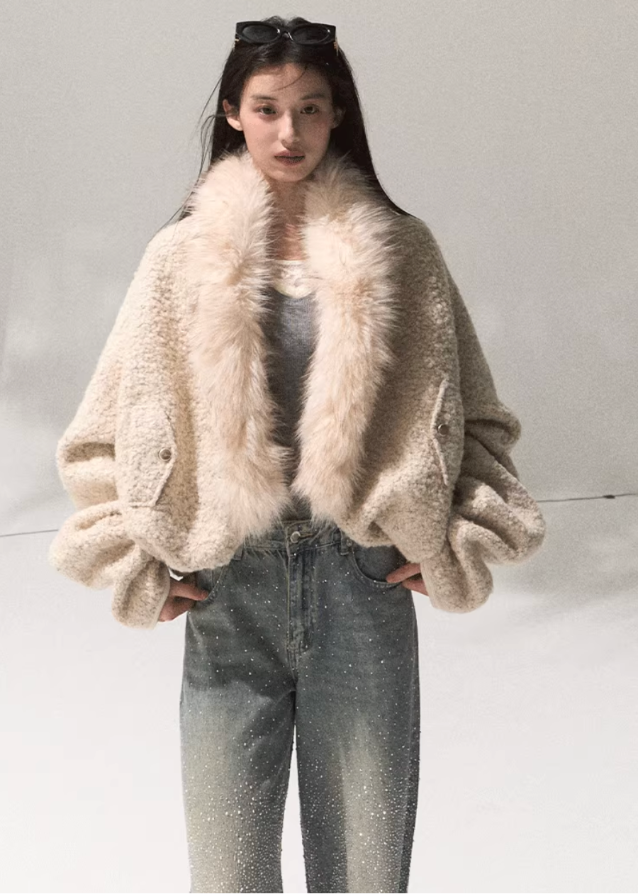 OAKMOO knit top, lace V-neck sweater, slim wool knitwear women, base layer top autumn winter, cozy knit long sleeve, Korean chic fashion, minimal soft knit top, OAKMOO AW collection, inner layer sweater, elegant fitted knit