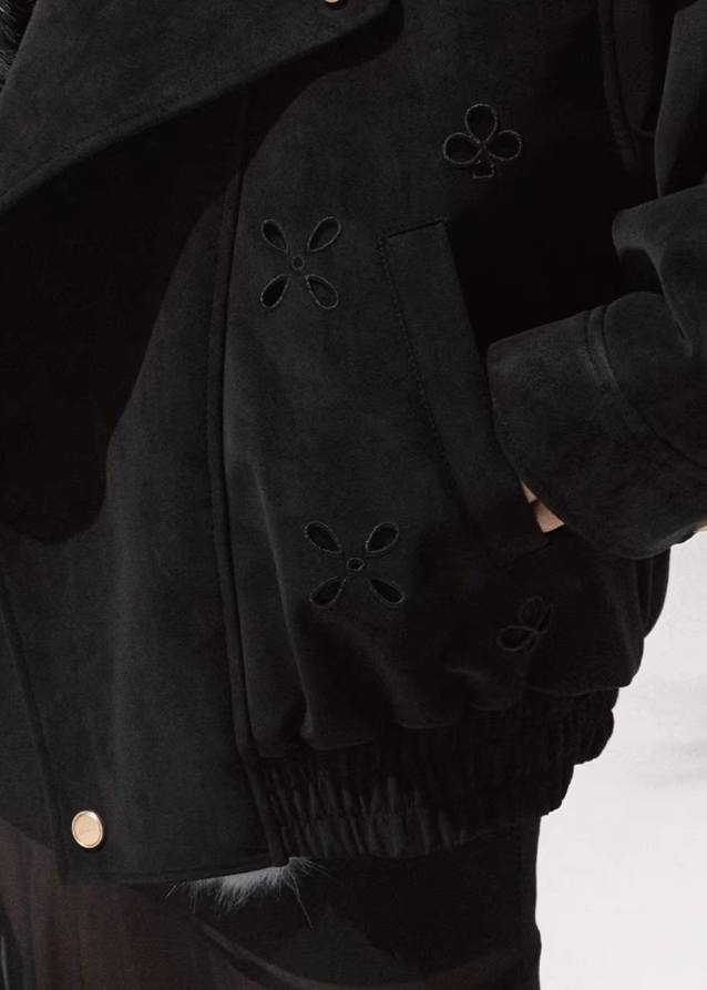 OAKMOO fur collar jacket, cropped winter coat women, warm wool short jacket, thick lapel outerwear, faux fur collar coat, autumn winter fashion 2025, Korean style cropped jacket, minimalist winter outerwear, OAKMOO AW collection, cozy short jacket women