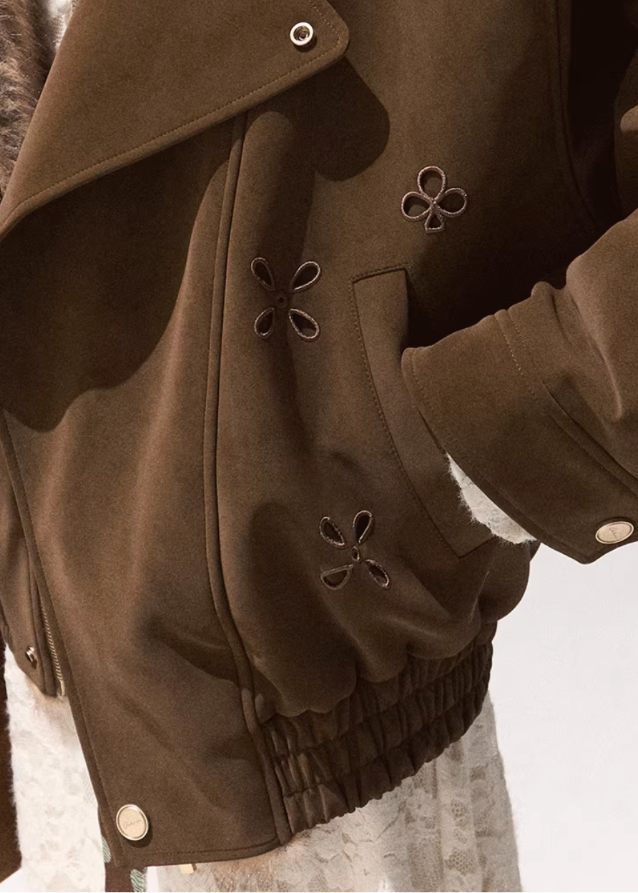 OAKMOO fur collar jacket, cropped winter coat women, warm wool short jacket, thick lapel outerwear, faux fur collar coat, autumn winter fashion 2025, Korean style cropped jacket, minimalist winter outerwear, OAKMOO AW collection, cozy short jacket women