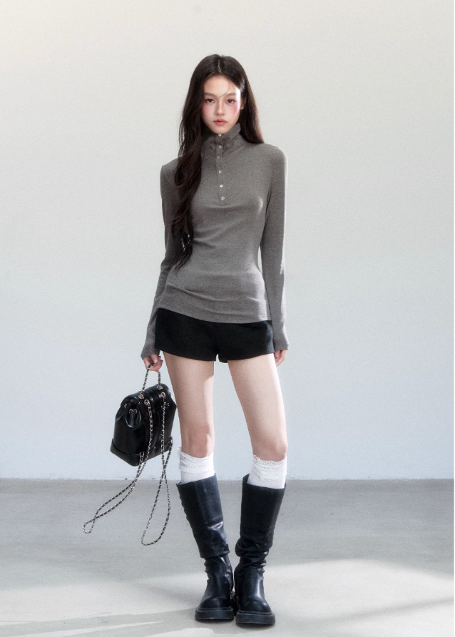 Fragileheart tweed shorts, A-line slacks, luxury Korean fashion, elegant winter outfit, quiet luxury womenswear, pastel noir aesthetic, ivory tailored shorts, minimalist feminine style, K-fashion 2025, modern classic outfit, chic Korean shorts, autumn winter fashion, refined tweed bottoms, sophisticated women’s wear
