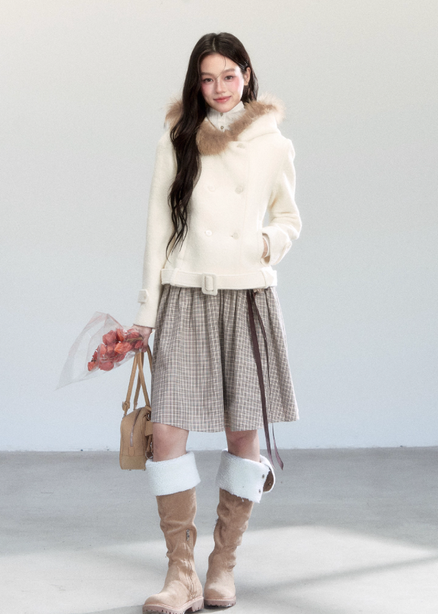 Fragileheart wool coat, cropped fur collar jacket, luxury Korean fashion, quiet luxury womenswear, beige tweed coat, pastel noir aesthetic, elegant winter outfit, short wool coat, K-fashion 2025, feminine outerwear, belted cropped jacket, modern Korean coat, soft winter fashion, sophisticated neutral outerwear
