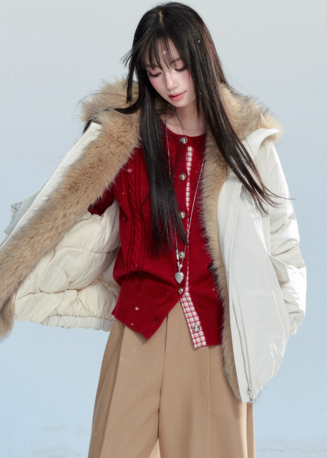 Fragileheart down jacket, fur trim puffer coat, luxury Korean fashion, quiet luxury outerwear, 90 white duck down jacket, eco fur winter coat, pastel noir aesthetic, elegant short puffer, K-fashion 2025, warm feminine outerwear, ivory winter parka, modern Korean fashion, sophisticated down coat, luxury winter womenswear
