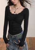 VIAPITTI lace top, single breasted long sleeve, slim fit T-shirt, edgy Korean fashion, autumn streetwear top, lace trim inner shirt, ruched front top, minimalist street style, versatile base layer, K-fashion 2025, slim long sleeve tee, soft street femininity, modern urban womenswear
