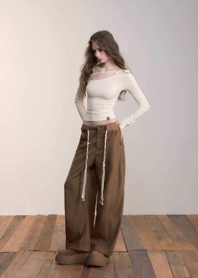 VIAPITTI asymmetrical top, one-shoulder long sleeve, slanted shoulder T-shirt, Lyocell slim top, cutout long sleeve tee, streetwear asymmetric top, edgy hot girl top, fall slim-fit top women, Korean style one-shoulder top, deconstructed neckline shirt
