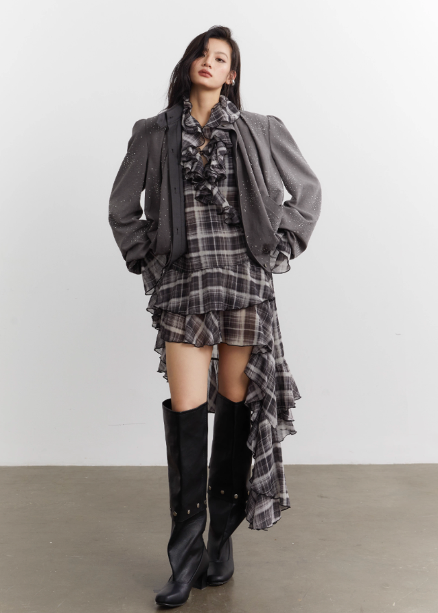 JNYLON dress  
asymmetrical chiffon dress  
ruffle plaid dress  
nomadic style dress  
Korean style plaid dress  
asymmetric ruffle shirt dress  
K-fashion chiffon dress  
streetwear plaid dress  
flowy ruffle hem dress  
Korean chic long dress  
irregular hem chiffon dress  
Korean fashion womens dresses  
stylish plaid long dress
