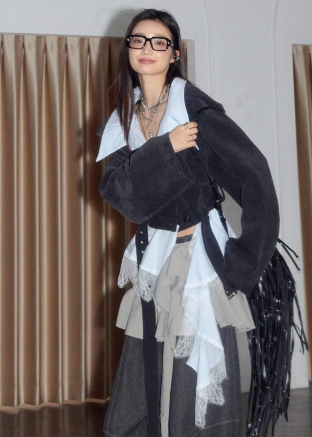 korean lace jacket, hybrid layered jacket women, deconstructed short coat, asymmetric lace trim jacket, korean street style coat, JNYLON jacket 2025, contrast panel outerwear, fake two piece jacket women, lace patchwork blazer, avant garde korean fashion, layered silhouette jacket, romantic grunge jacket, korean asymmetrical coat, soft edgy fashion jacket
