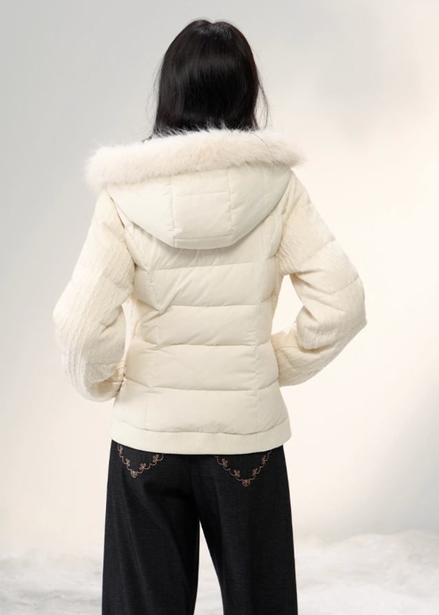 down jacket women, fur collar down jacket, Korean style puffer coat, winter warm hooded jacket, cable knit patchwork coat, soft wool puffer, feminine winter jacket, cute Korean jacket, fluffy hooded down coat, umoumo jacket, winter outerwear women, white down jacket, soft girl winter coat, warm puffer jacket women
