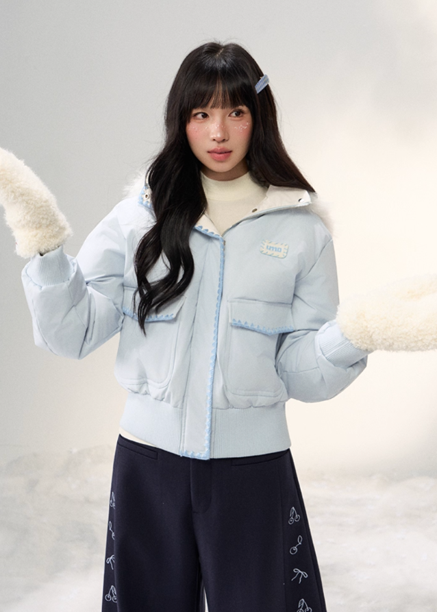 pastel down jacket, fluffy fur collar jacket, Korean girly winter coat, AW warm puffer, soft pastel outerwear, umoumo aesthetic jacket, contrast shell puffer, cozy hooded down jacket, cute winter puffer coat, feminine Korean fashion, cloud blue puffer, baby pink winter jacket, slim waist down coat, warm fluffy hood jacket, Fragileheart soft mood, girly pastel winter outfit, fluffy trim puffer, winter kawaii jacket, Korean sweet girl style