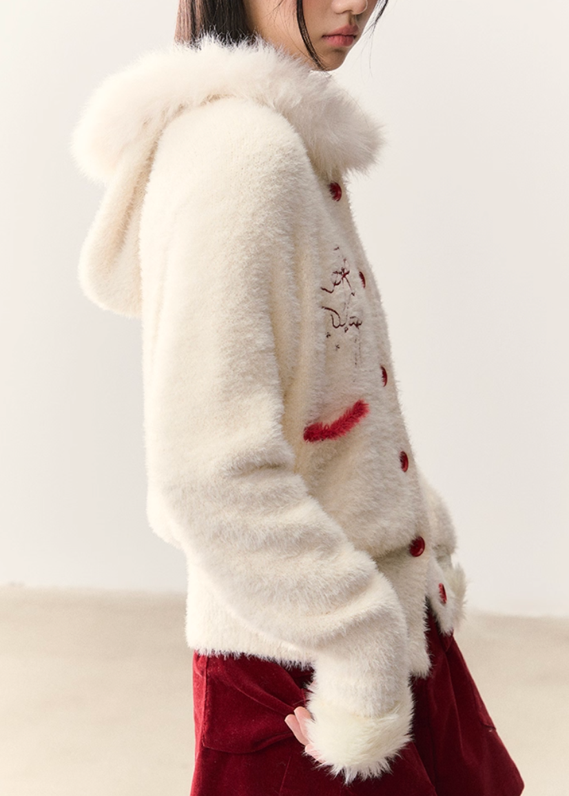 kitten embroidery cardigan, fluffy fur collar knit, detachable fur hood sweater, Korean girly knitwear, AW cozy cardigan, umoumo cute knit, embroidered cat cardigan, soft fuzzy winter sweater, contrast patchwork knit, warm loose cardigan, pastel winter knit, feminine Korean fashion, cute cat print knit, fluffy hooded cardigan, Fragileheart soft aesthetic, cozy warm knit jacket, winter cute girl outfit, fuzzy embroidered cardigan