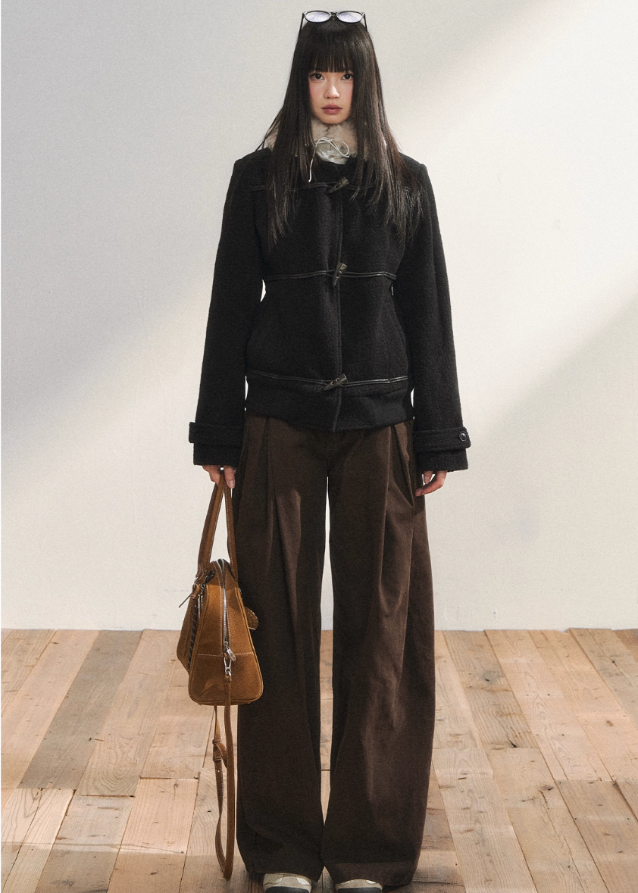 black horn button coat, Korean winter wool jacket, 7Shiftin outerwear, toggle button duffle coat, cozy fleece collar jacket, autumn winter street style, warm stylish wool coat, versatile black jacket women, Korean girl casual winter look, classic toggle coat black, modern chic woolen coat, Seoul street fashion jacket