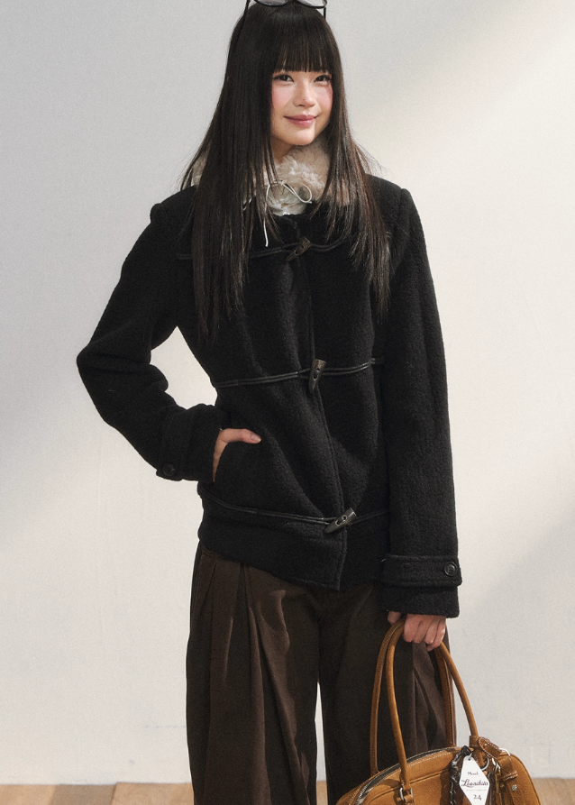 black horn button coat, Korean winter wool jacket, 7Shiftin outerwear, toggle button duffle coat, cozy fleece collar jacket, autumn winter street style, warm stylish wool coat, versatile black jacket women, Korean girl casual winter look, classic toggle coat black, modern chic woolen coat, Seoul street fashion jacket