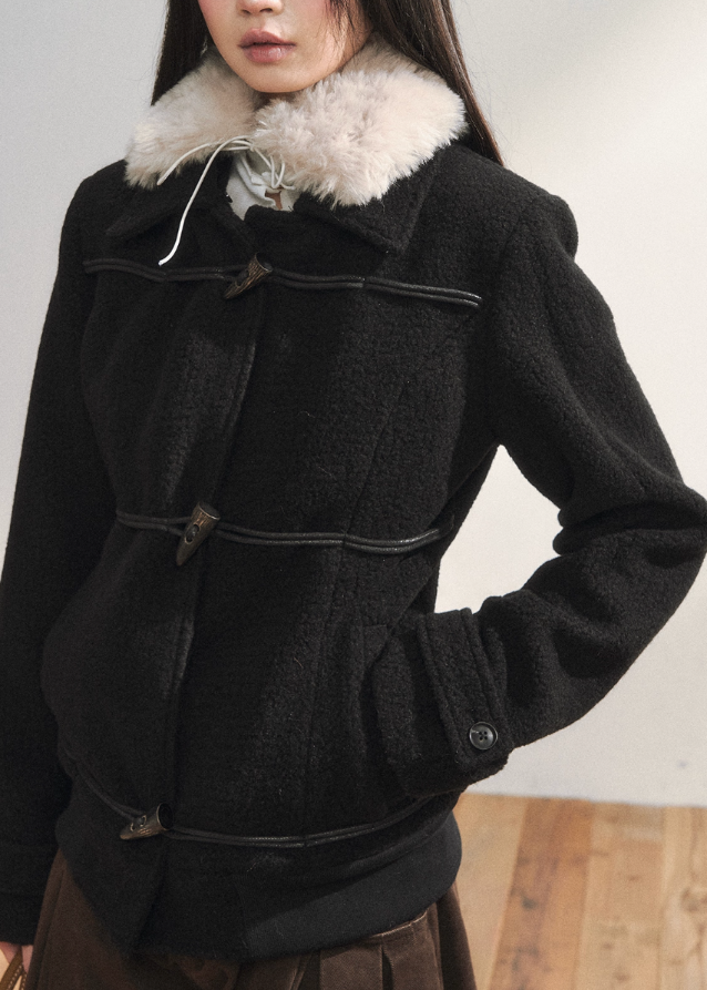 black horn button coat, Korean winter wool jacket, 7Shiftin outerwear, toggle button duffle coat, cozy fleece collar jacket, autumn winter street style, warm stylish wool coat, versatile black jacket women, Korean girl casual winter look, classic toggle coat black, modern chic woolen coat, Seoul street fashion jacket