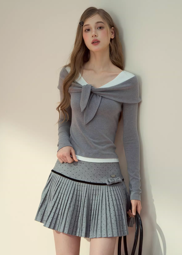 SunsetPark layered T-shirt, fake two piece modal tee, soft modal long sleeve, cozy Korean daily top, AW warm layering shirt, feminine soft casual tee, grey navy layered top, comfy winter modal shirt, Korean fashion basic long sleeve, soft-touch modal knit top, everyday cozy outfit top