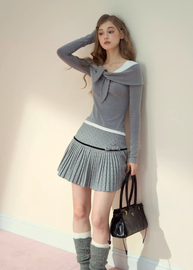 SunsetPark layered T-shirt, fake two piece modal tee, soft modal long sleeve, cozy Korean daily top, AW warm layering shirt, feminine soft casual tee, grey navy layered top, comfy winter modal shirt, Korean fashion basic long sleeve, soft-touch modal knit top, everyday cozy outfit top